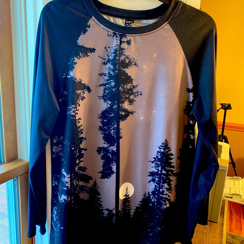 Cool looking Long sleeve top - brand Shein
